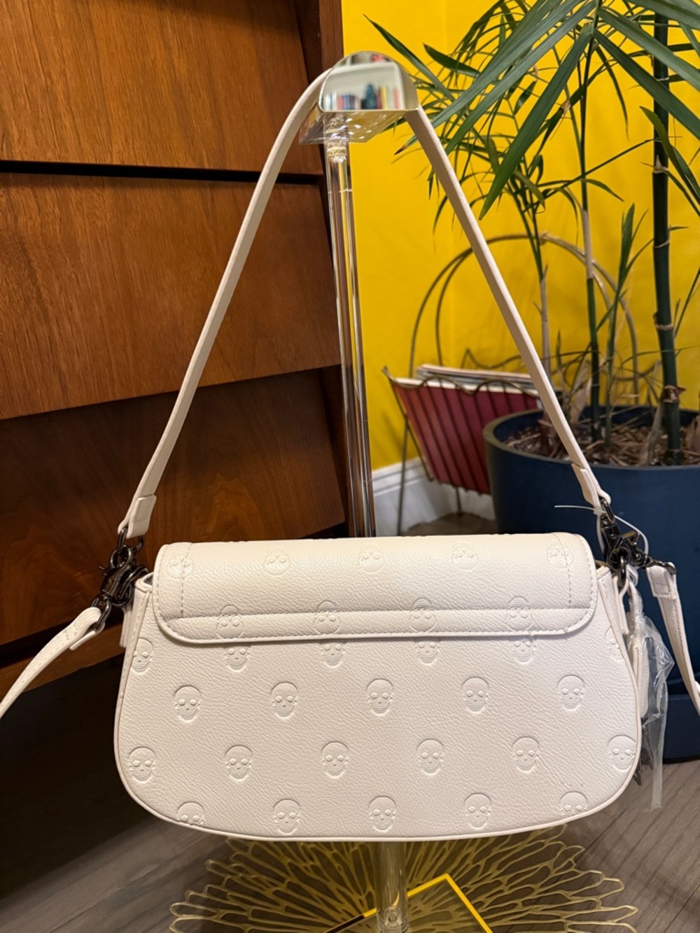 Betsey Johnson White/Cream Embossed Skull Crossbody Bag - Women's Shoulder Bag - Picture 4 of 8